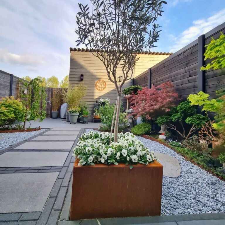 Decor de perete din oțel corten Floare de lotus