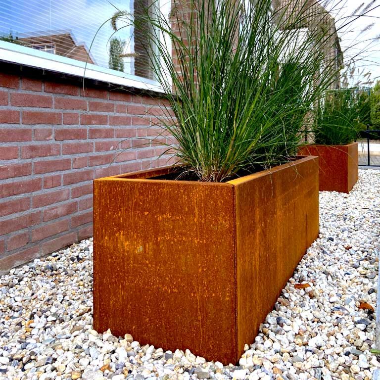 Jardinieră din oțel corten Texas 40 x 100 cm
