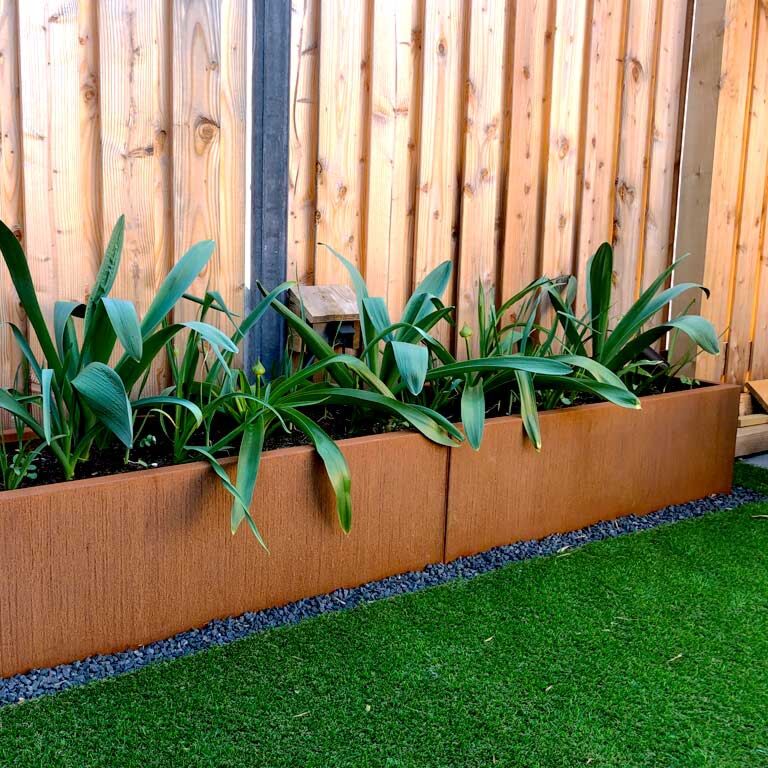 Jardinieră din oțel corten Texas xxl 240 x 50 cm