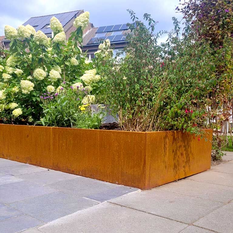 Jardinieră din oțel corten Texas xxl 400 x 120 cm