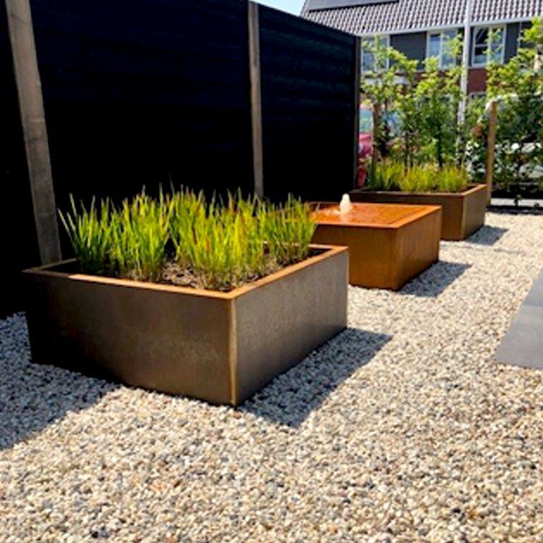 Jardiniere sudată din oțel corten Montana 100 x 100 x 40 cm