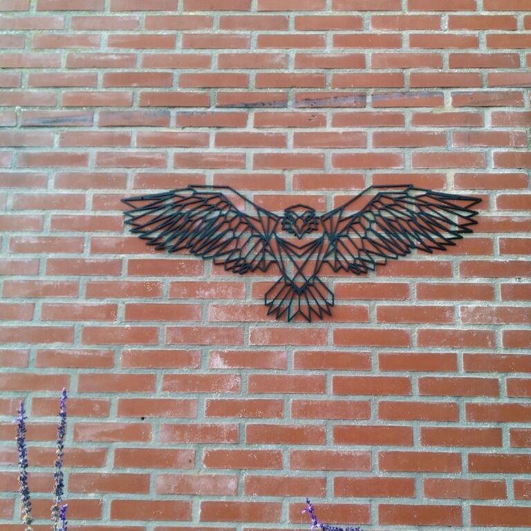 Decor de perete din metal Vultur