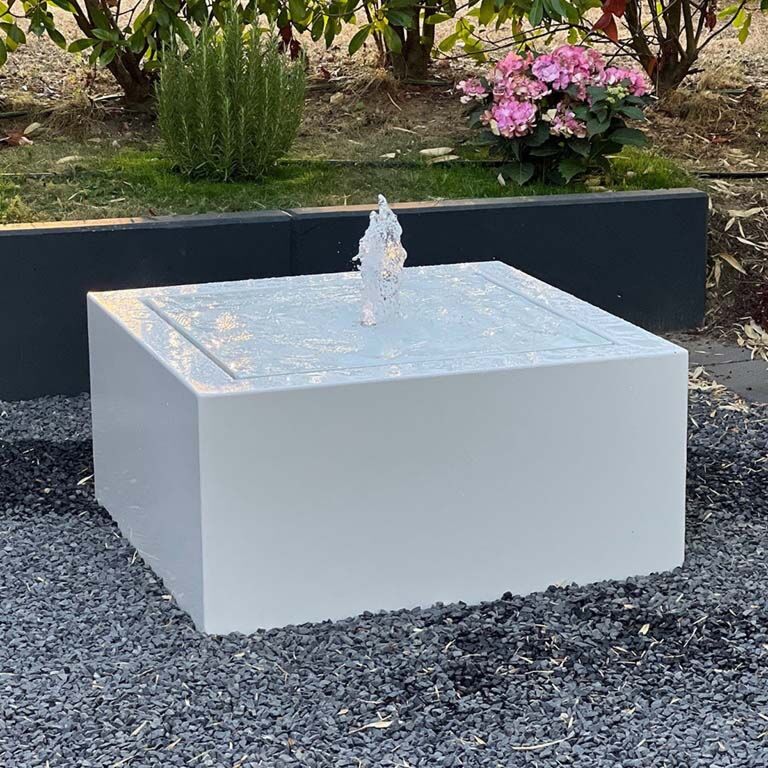 Fântână din aluminium 80 x 80 x 40 cm