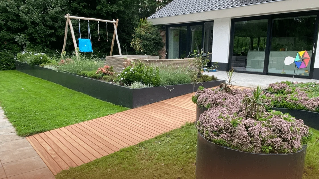 Instalarea unui zid de placare din oțel: la ce trebuie să fii atent?